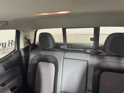 More photos of 2019 Chevrolet Colorado Z71 at Jerry Hunt Supercenter - Salisbury, NC