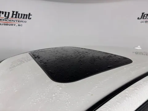 More photos of 2011 INFINITI G37 X at Jerry Hunt Supercenter - Salisbury, NC