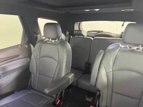 More photos of 2022 Buick Enclave Essence at Jerry Hunt Supercenter - Salisbury, NC