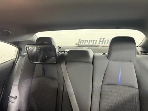 More photos of 2020 Toyota Corolla SE at Jerry Hunt Supercenter - Salisbury, NC