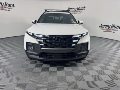 More photos of 2022 Hyundai Santa Cruz Limited at Jerry Hunt Supercenter - Salisbury, NC