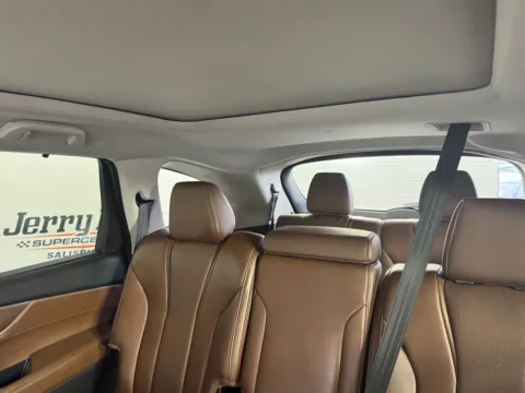 More photos of 2024 Acura MDX Technology at Jerry Hunt Supercenter - Salisbury, NC