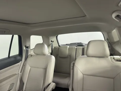 More photos of 2022 Volkswagen Atlas 3.6L V6 SE w/Technology at Jerry Hunt Supercenter - Salisbury, NC