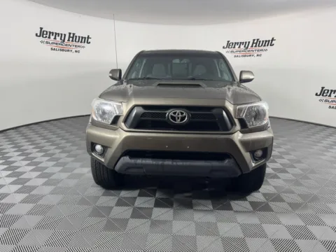 More photos of 2013 Toyota Tacoma at Jerry Hunt Supercenter - Salisbury, NC