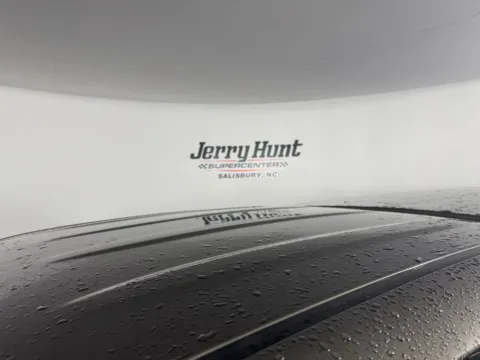 More photos of 2013 Toyota Tacoma at Jerry Hunt Supercenter - Salisbury, NC
