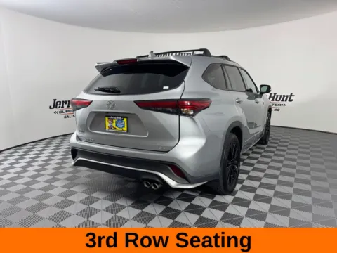 More photos of 2023 Toyota Highlander XSE at Jerry Hunt Supercenter - Salisbury, NC