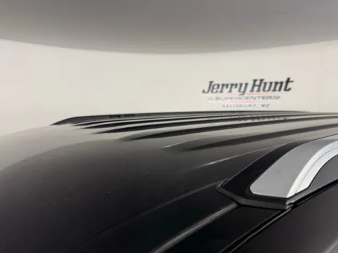 More photos of 2023 Jeep Wagoneer L Series II at Jerry Hunt Supercenter - Salisbury, NC