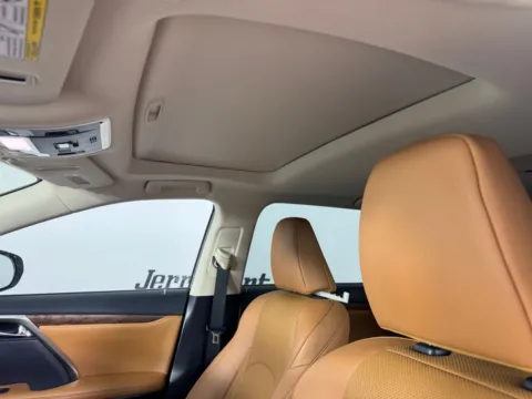 More photos of 2022 Lexus RX 350L at Jerry Hunt Supercenter - Salisbury, NC