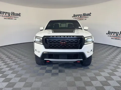 More photos of 2023 Nissan Frontier PRO-4X at Jerry Hunt Supercenter - Salisbury, NC