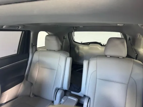 More photos of 2019 Toyota Highlander Limited at Jerry Hunt Supercenter - Salisbury, NC