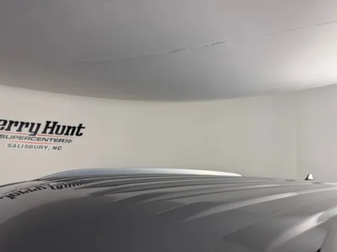 More photos of 2021 Ford Explorer Limited at Jerry Hunt Supercenter - Salisbury, NC