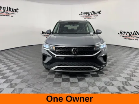 More photos of 2024 Volkswagen Taos 1.5T SE at Jerry Hunt Supercenter - Salisbury, NC
