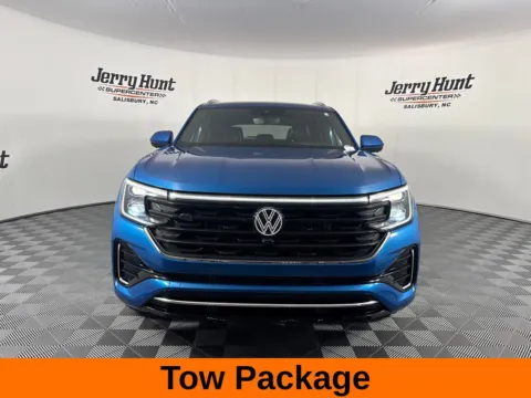 More photos of 2024 Volkswagen Atlas Cross Sport 2.0T SEL Premium R-Line at Jerry Hunt Supercenter - Salisbury, NC