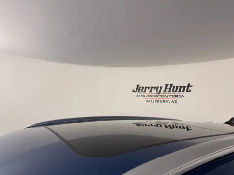 More photos of 2024 Volkswagen Atlas Cross Sport 2.0T SEL Premium R-Line at Jerry Hunt Supercenter - Salisbury, NC