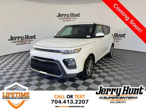 White 2022 Kia Soul LX for sale in Salisbury, NC