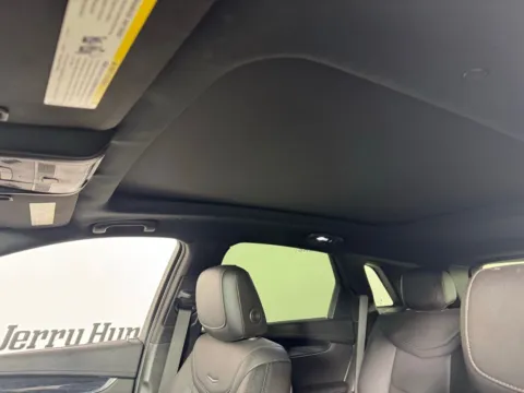 More photos of 2020 Cadillac XT5 Premium Luxury at Jerry Hunt Supercenter - Salisbury, NC
