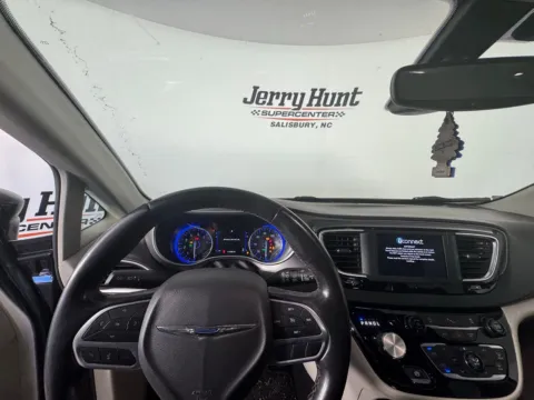Photos of 2020 Chrysler Pacifica Touring L for sale in Salisbury, NC at Jerry Hunt Supercenter - Salisbury