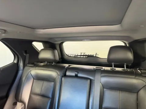 More photos of 2023 Chevrolet Equinox Premier at Jerry Hunt Supercenter - Salisbury, NC