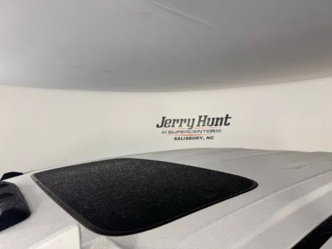 More photos of 2020 GMC Sierra 2500HD Denali at Jerry Hunt Supercenter - Salisbury, NC