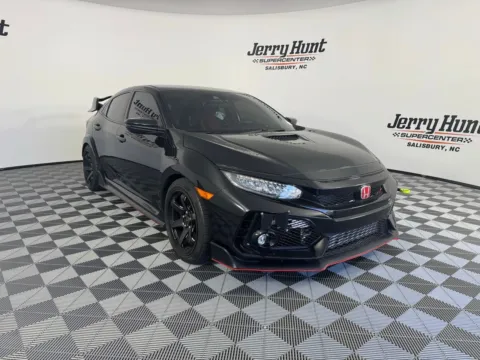 More photos of 2021 Honda Civic Type R Touring at Jerry Hunt Supercenter - Salisbury, NC
