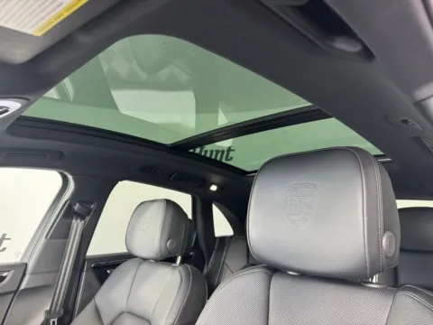 More photos of 2023 Porsche Macan T at Jerry Hunt Supercenter - Salisbury, NC