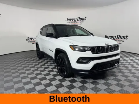 More photos of 2024 Jeep Compass Latitude at Jerry Hunt Supercenter - Salisbury, NC