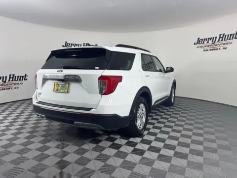 More photos of 2023 Ford Explorer XLT at Jerry Hunt Supercenter - Salisbury, NC