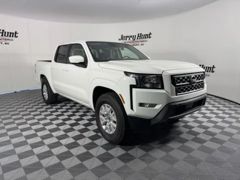 More photos of 2024 Nissan Frontier SV at Jerry Hunt Supercenter - Salisbury, NC