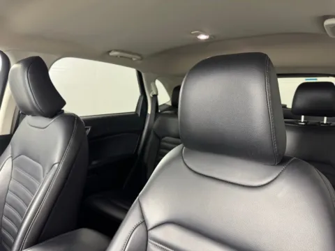 Photos of 2024 Ford Edge SEL for sale in Salisbury, NC at Jerry Hunt Supercenter - Salisbury