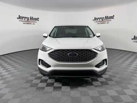 More photos of 2024 Ford Edge SEL at Jerry Hunt Supercenter - Salisbury, NC