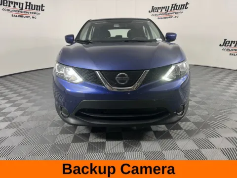 More photos of 2019 Nissan Rogue Sport S at Jerry Hunt Supercenter - Salisbury, NC