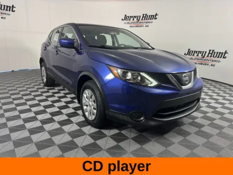 More photos of 2019 Nissan Rogue Sport S at Jerry Hunt Supercenter - Salisbury, NC
