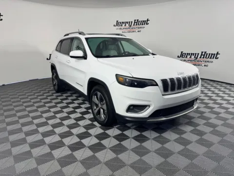 More photos of 2019 Jeep Cherokee Limited at Jerry Hunt Supercenter - Salisbury, NC