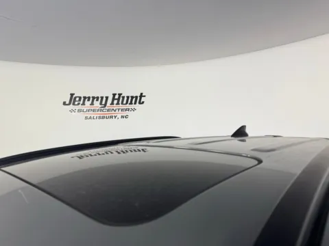 More photos of 2023 Hyundai Santa Cruz NIGHT at Jerry Hunt Supercenter - Salisbury, NC