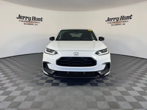 More photos of 2024 Honda HR-V Sport at Jerry Hunt Supercenter - Salisbury, NC