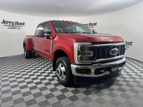 More photos of 2023 Ford F-350SD Lariat at Jerry Hunt Supercenter - Salisbury, NC