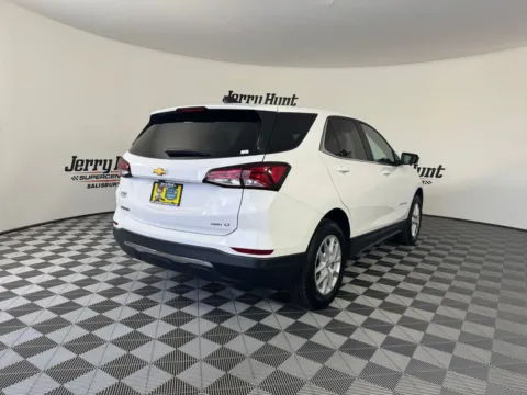 More photos of 2023 Chevrolet Equinox LT at Jerry Hunt Supercenter - Salisbury, NC