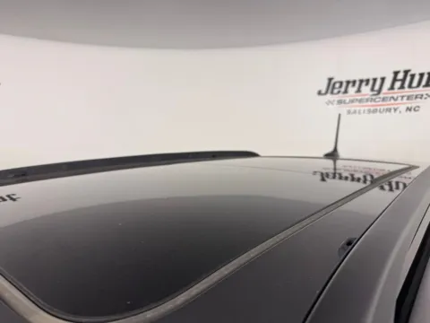 More photos of 2022 Jeep Compass Latitude Lux at Jerry Hunt Supercenter - Salisbury, NC