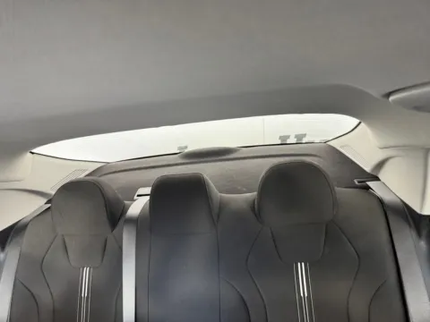 More photos of 2021 Hyundai Elantra SEL at Jerry Hunt Supercenter - Salisbury, NC