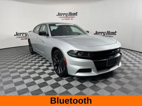 More photos of 2022 Dodge Charger SXT at Jerry Hunt Supercenter - Salisbury, NC