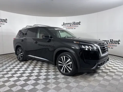 More photos of 2024 Nissan Pathfinder Platinum at Jerry Hunt Supercenter - Salisbury, NC