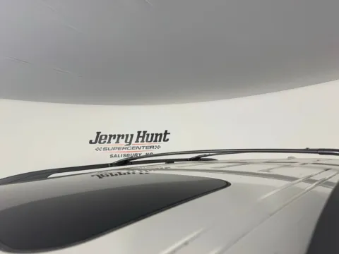 More photos of 2021 Nissan Armada Platinum at Jerry Hunt Supercenter - Salisbury, NC