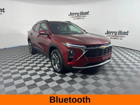 More photos of 2024 Chevrolet Trax LT at Jerry Hunt Supercenter - Salisbury, NC