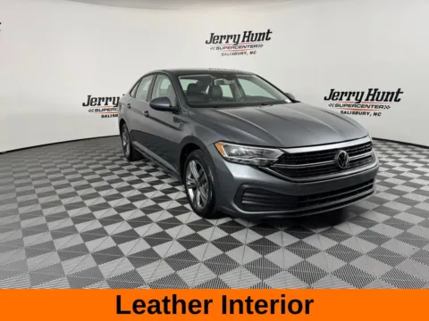 More photos of 2024 Volkswagen Jetta 1.5T SE at Jerry Hunt Supercenter - Salisbury, NC