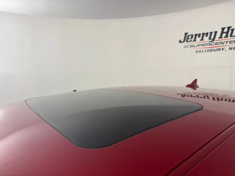 More photos of 2017 Dodge Challenger 392 Hemi Scat Pack Shaker at Jerry Hunt Supercenter - Salisbury, NC