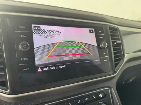 Photos of 2021 Volkswagen Atlas 3.6L V6 SE w/Technology R-Line for sale in Salisbury, NC at Jerry Hunt Supercenter - Salisbury