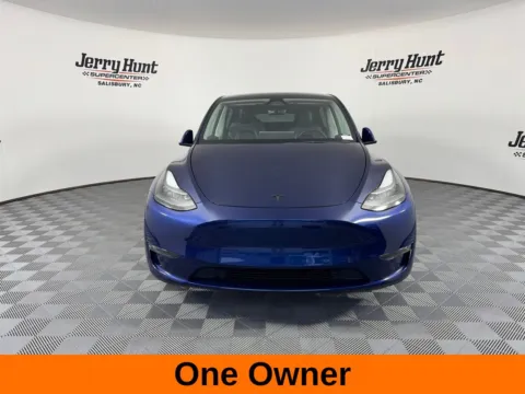 More photos of 2023 Tesla Model Y Long Range at Jerry Hunt Supercenter - Salisbury, NC