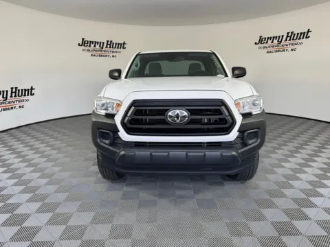 More photos of 2023 Toyota Tacoma at Jerry Hunt Supercenter - Salisbury, NC