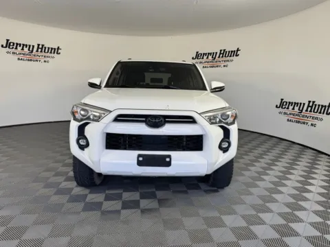 More photos of 2022 Toyota 4Runner SR5 Premium at Jerry Hunt Supercenter - Salisbury, NC