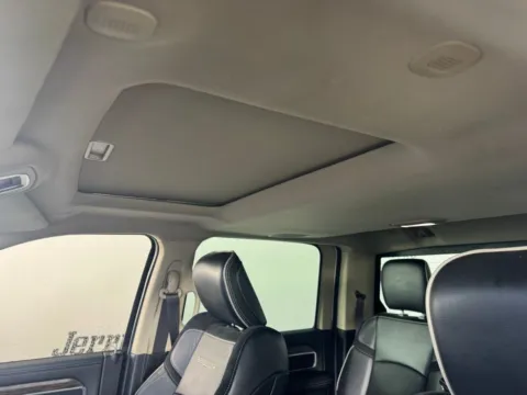 More photos of 2021 Ram 3500 Laramie at Jerry Hunt Supercenter - Salisbury, NC